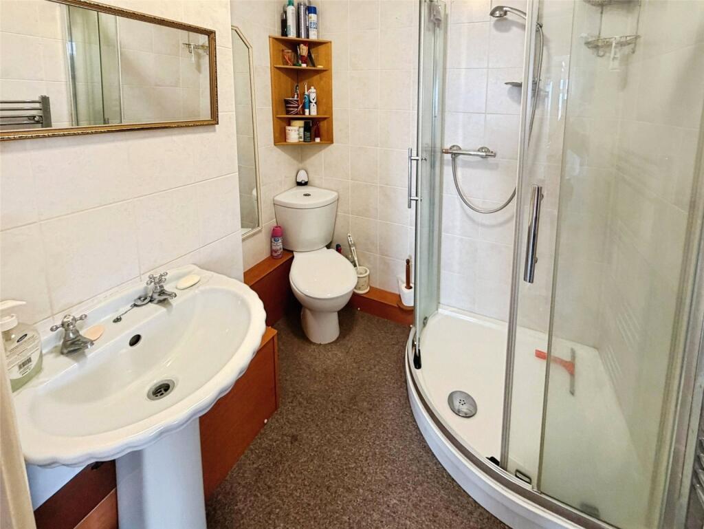 House in East Devon, Bystock, Exmouth - More