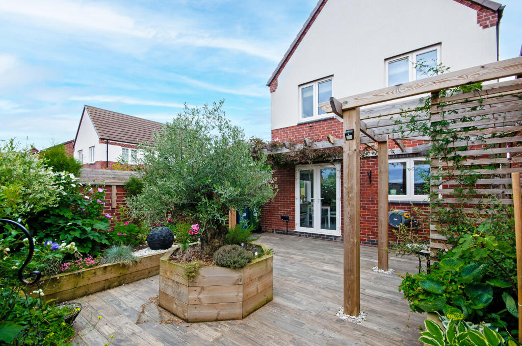 Additional image 25 of Hawksbeard Close, Tamworth, B79