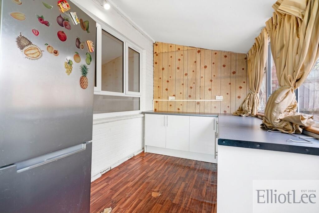 House in London - View 4