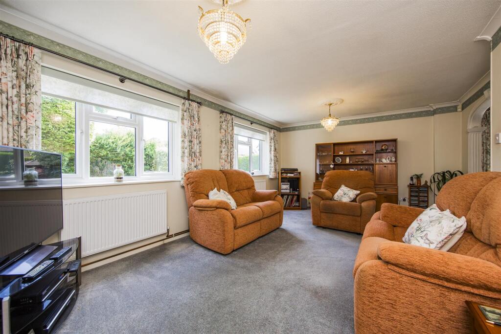 Highberry, Leybourne, West Malling - View 6