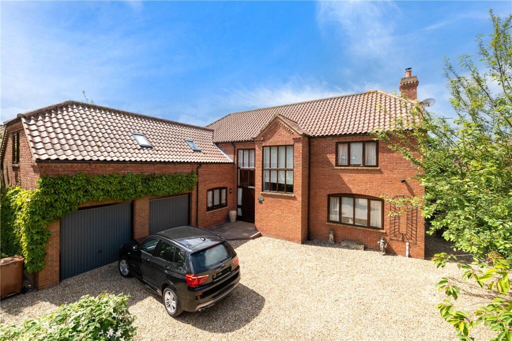 Main image of property: High Street, Martin, Lincoln, Lincolnshire, LN4