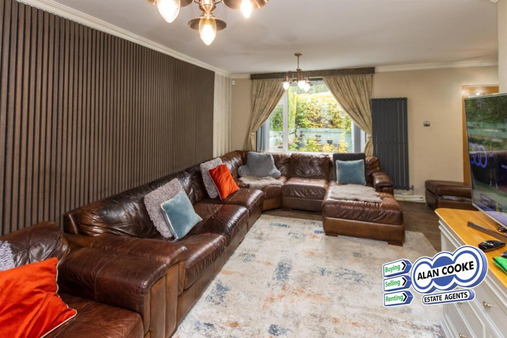 Blackmoor Road, Alwoodley photo 3