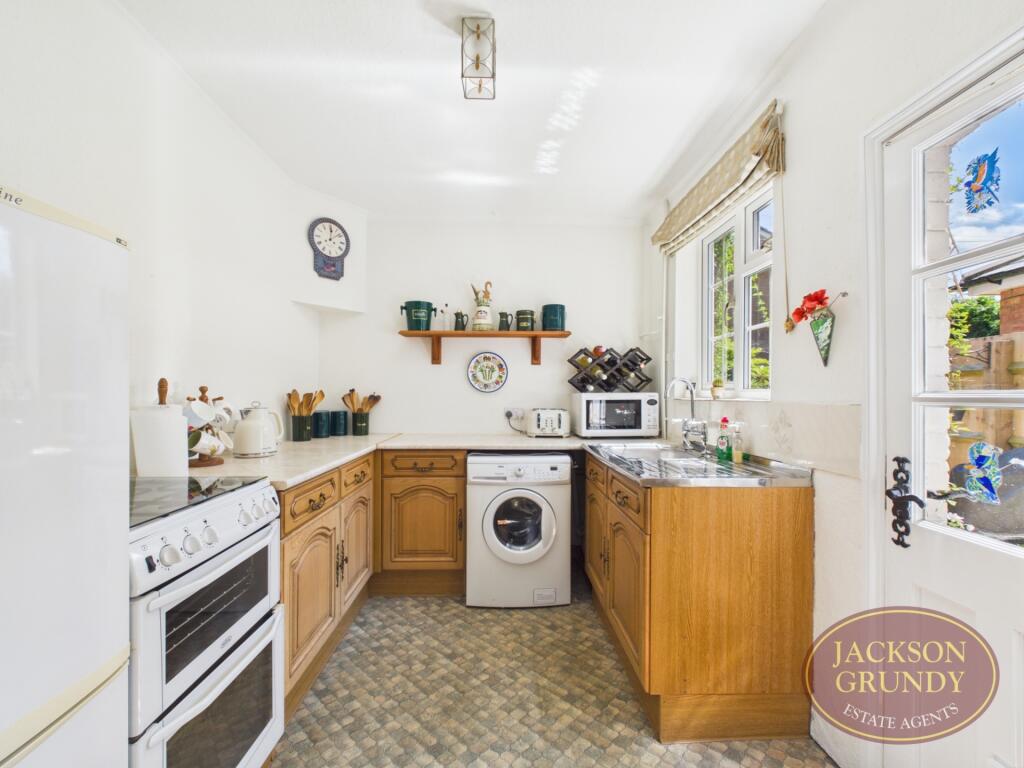 High Street, Hardingstone, NN4 7BT - View 6