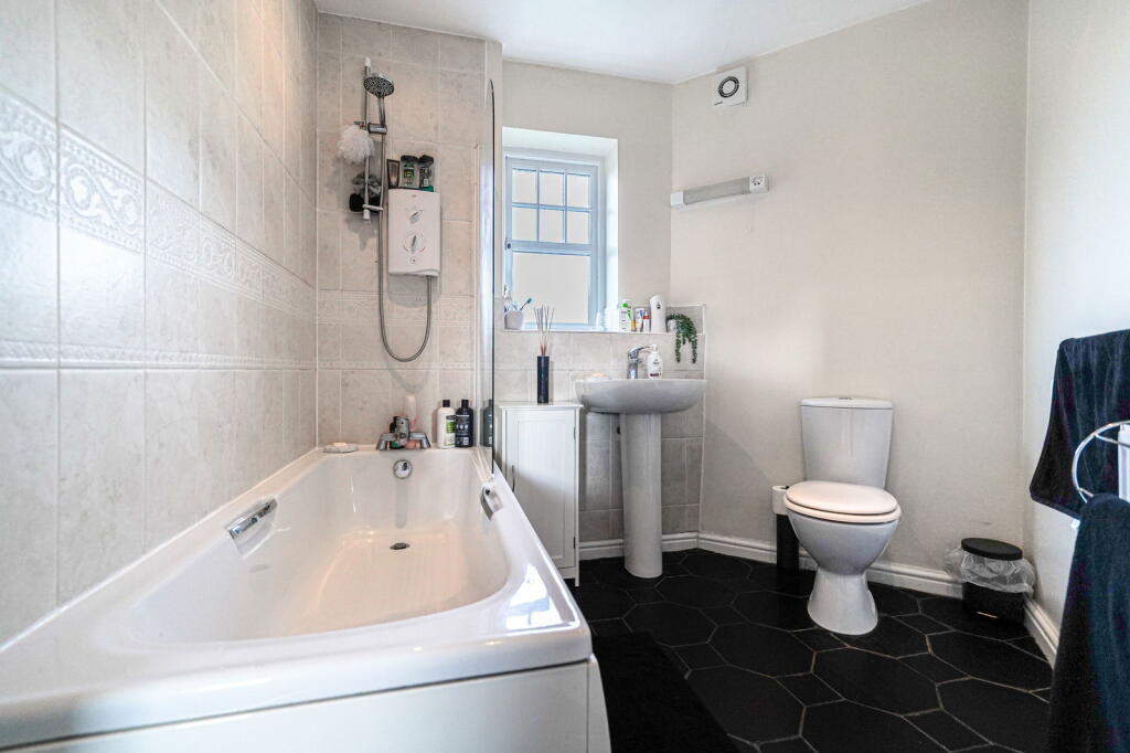 Additional image 14 of Broad Lane, Kings Heath