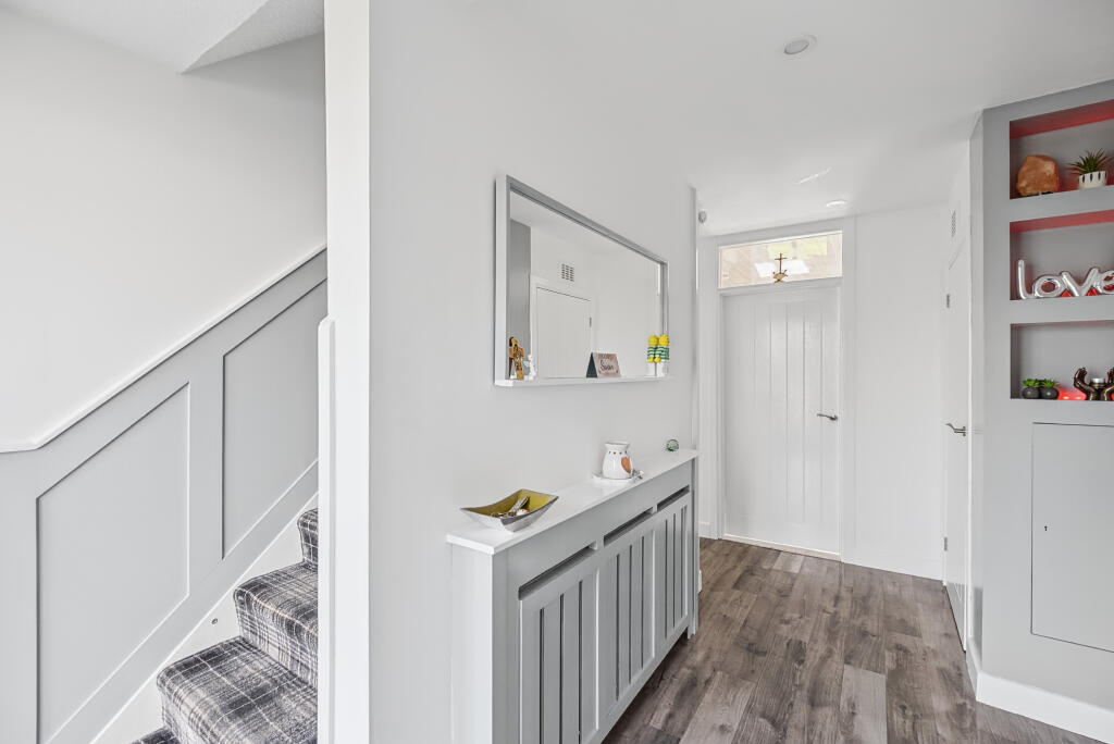 House in Motherwell - More