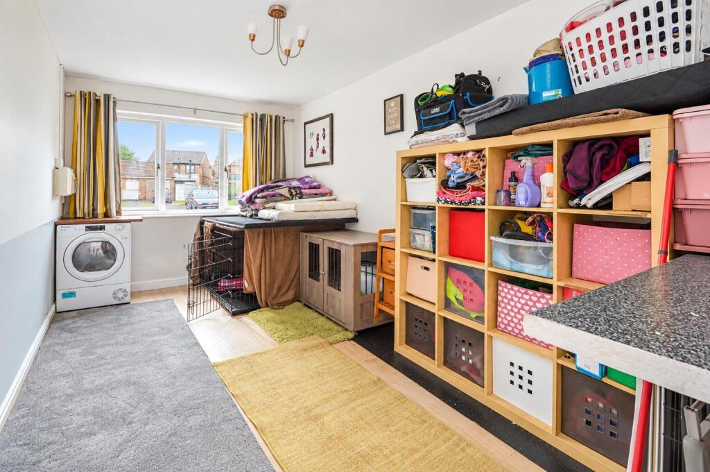 House in Wakefield - View 5