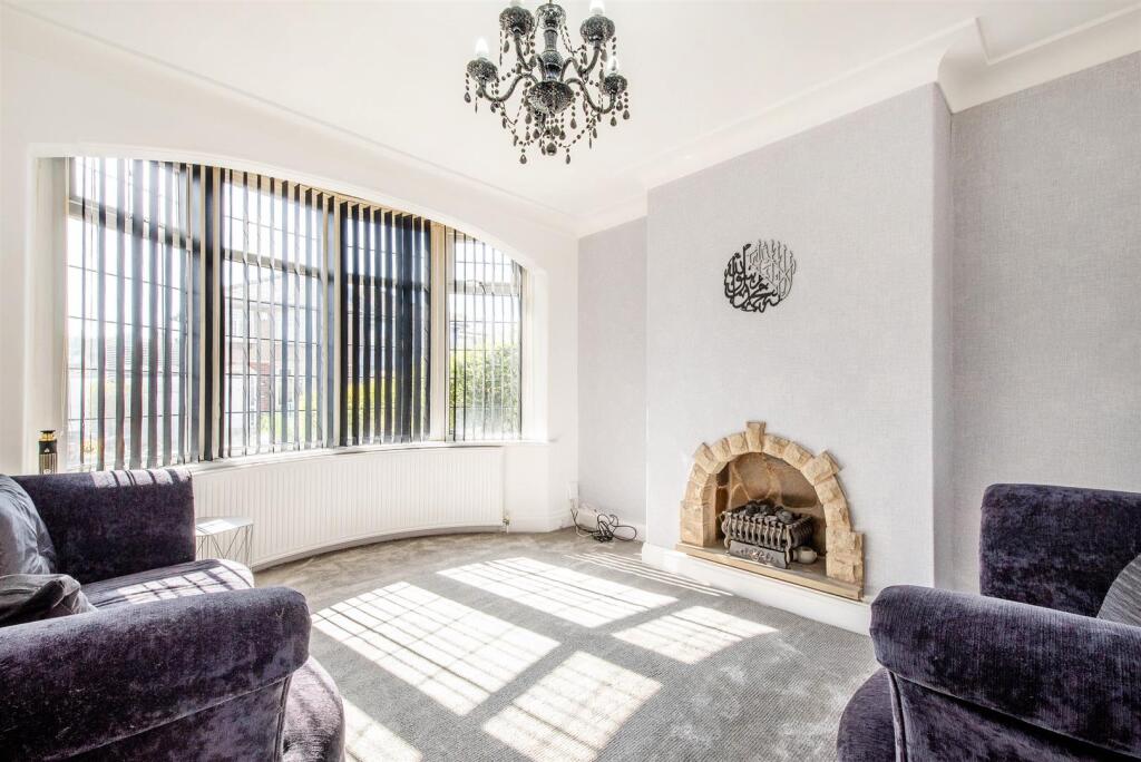 Willow Trees Drive, Blackburn - Поглед 4