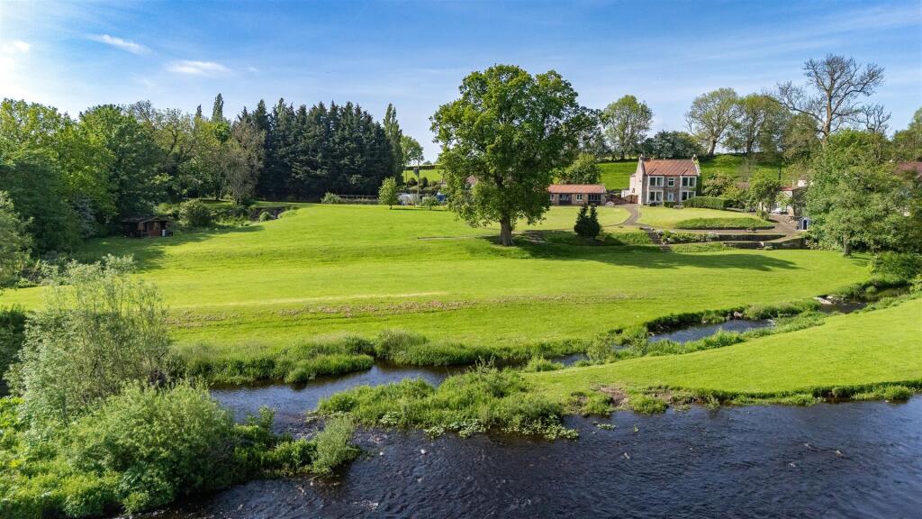 Main image of property: Winterbourne Lodge, Piercebridge, DL2 3SW