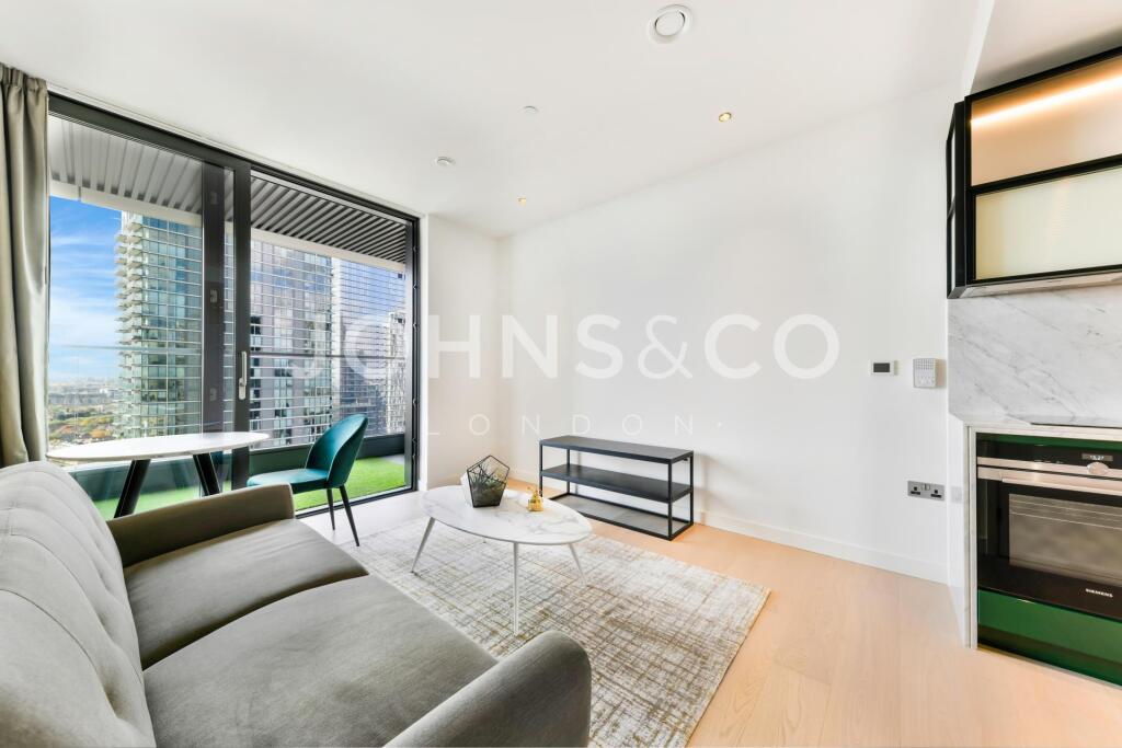 Main image of property: Hobart Building, Wardian, London, E14