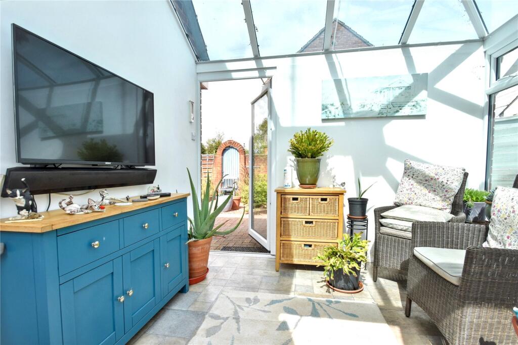 House in Wychavon, Droitwich Spa - View 4