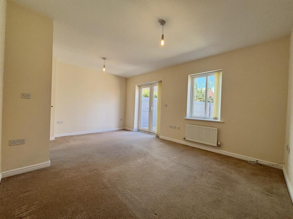 House in Salisbury - View 4