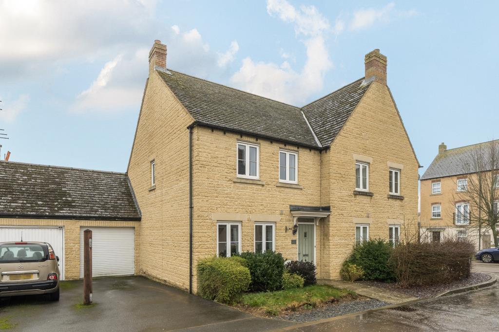 Main image of property: Carterton, Oxfordshire, OX18