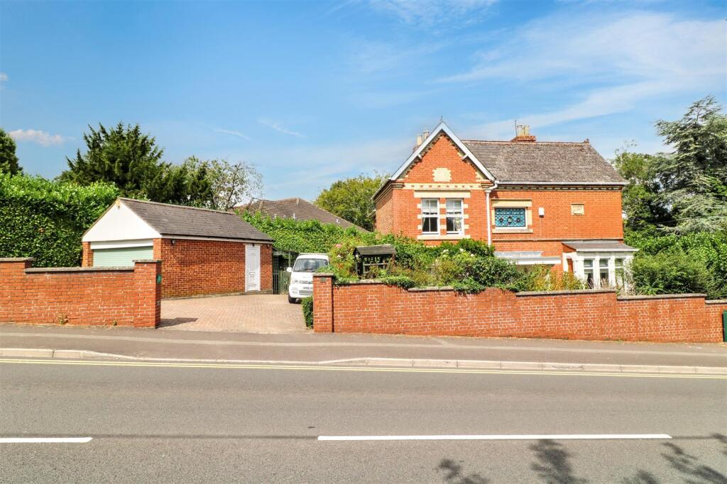 Main image of property: Laurel House, Warminster Road, Westbury