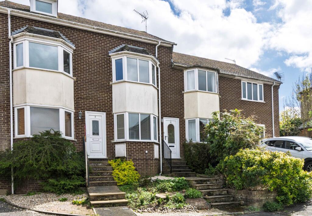 Main image of property: Pearce Drive, Chipping Norton