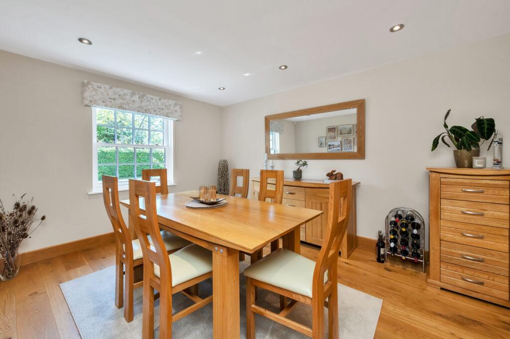House in Stevenage - View 4