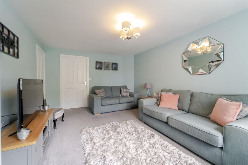 House in Mansfield, Warsop - View 3