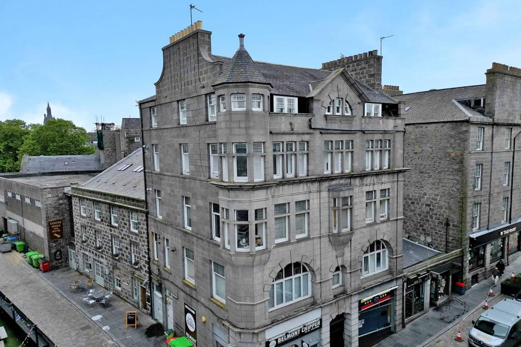 Main image of property: Flat 2 10 Belmont Street, Aberdeen, AB10 1JE