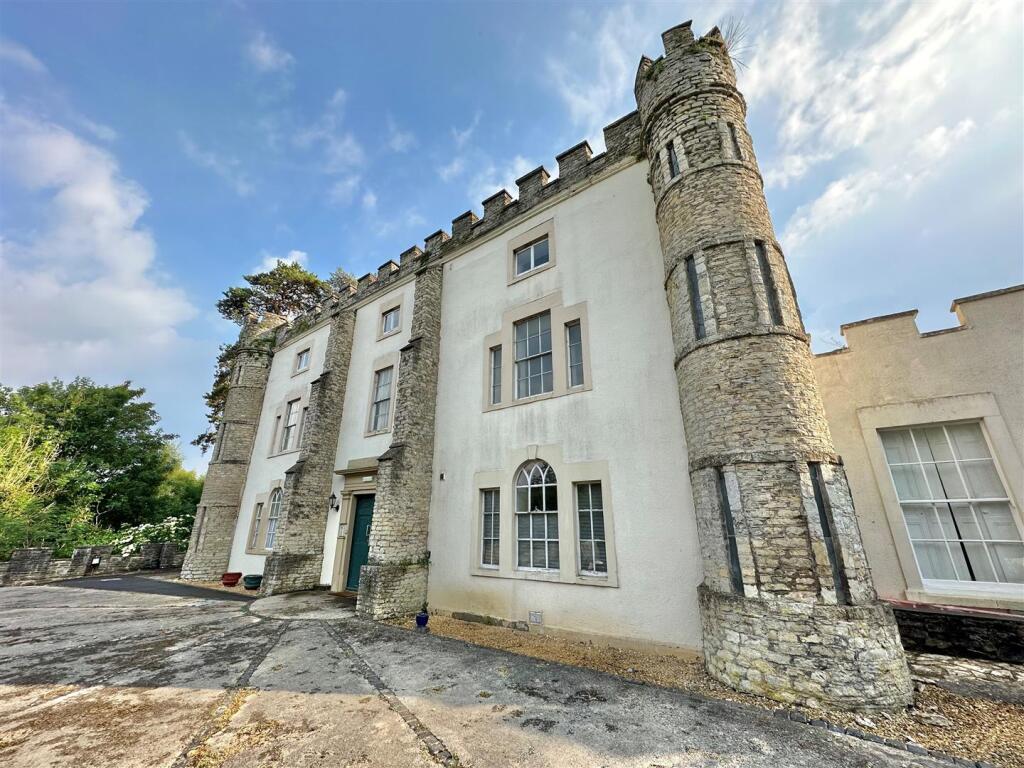 Main image of property: Willsbridge Hill, Willsbridge, Bristol