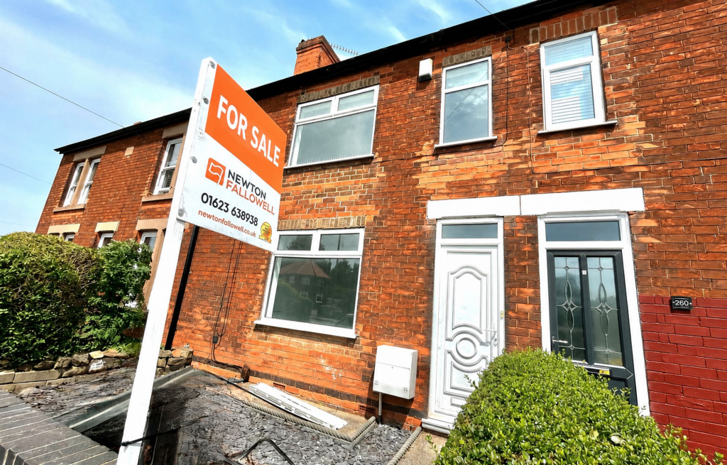 Main image of property: Chesterfield Road South, Mansfield, NG19