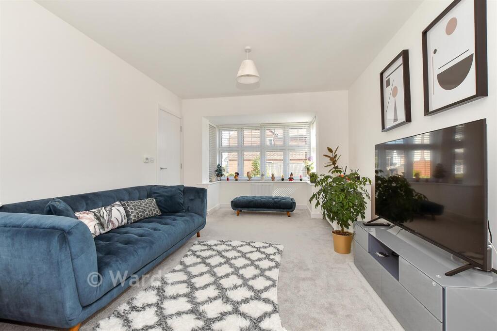 5-bed detached on Utah Road, Paddock Wood, Tonbridge, Kent, £675,000