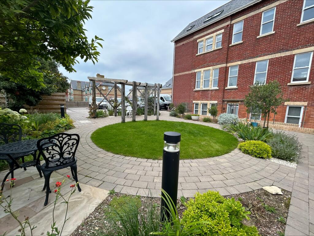 Property photo 8