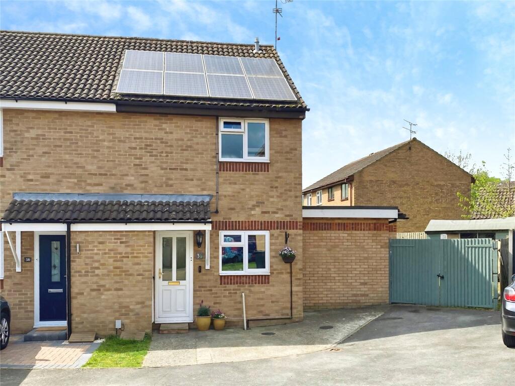 Main image of property: Jupiter Way, Wokingham, Berkshire