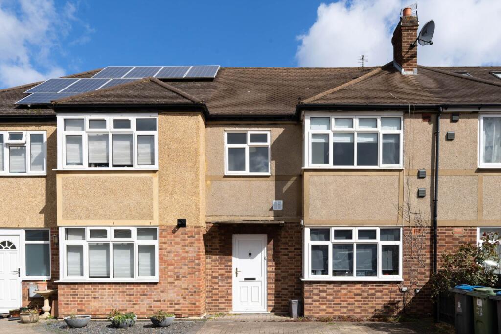 Main image of property: Room C, Somerset Close, New Malden