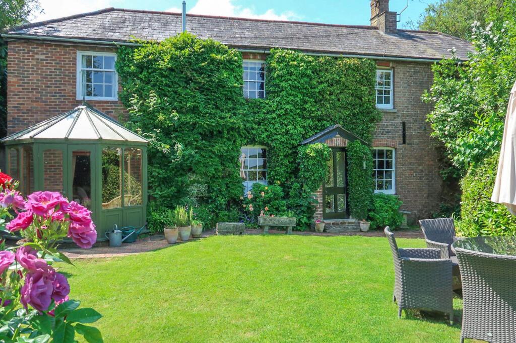 4-bed detached on New Town, Uckfield, TN22, £780,000