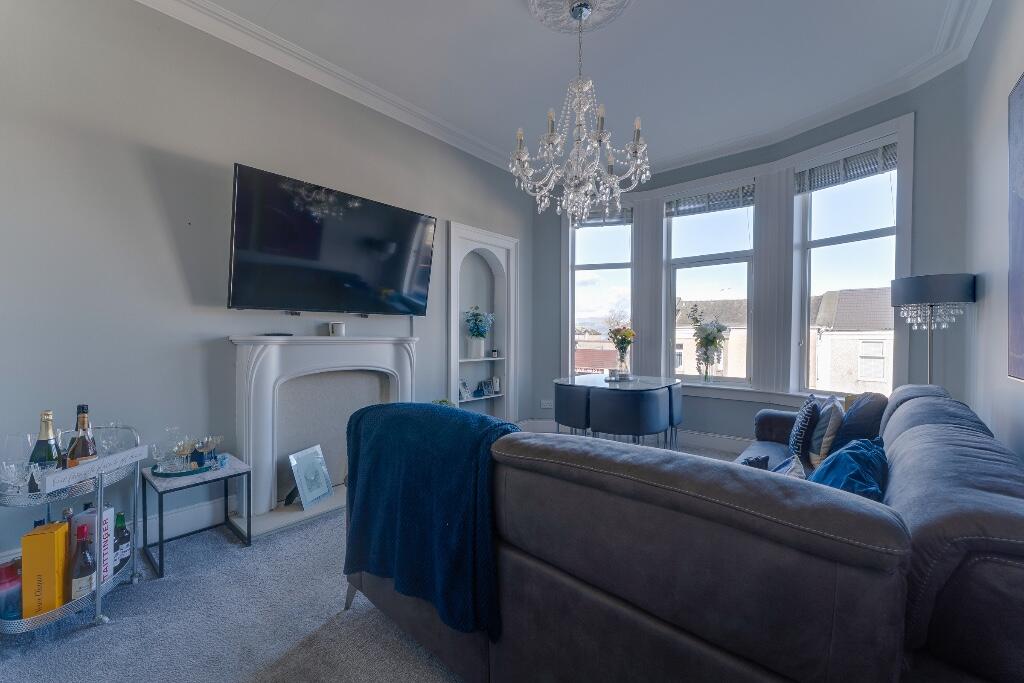 Apartment in Greenock, Inverclyde - View 3