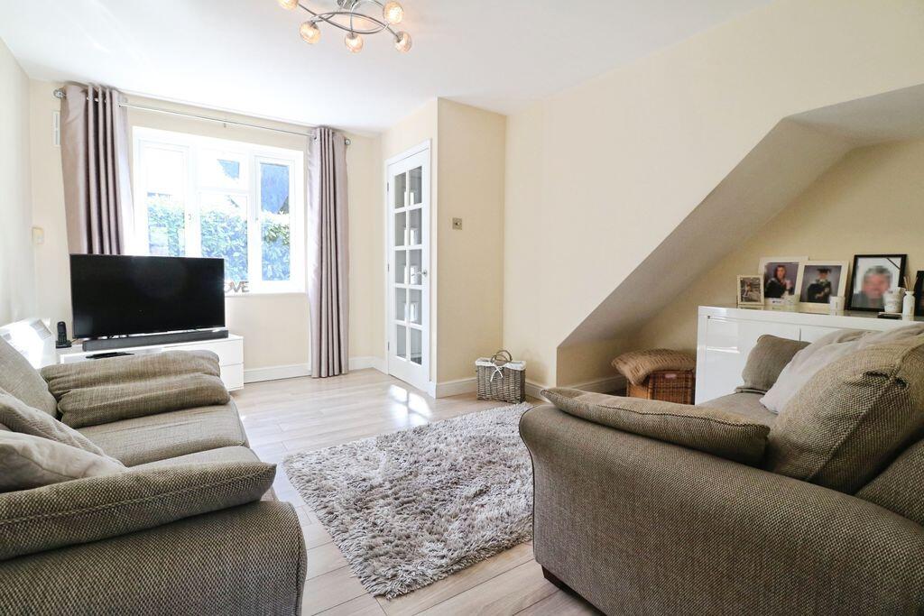 House in Slough, Colnbrook with Poyle - View 3