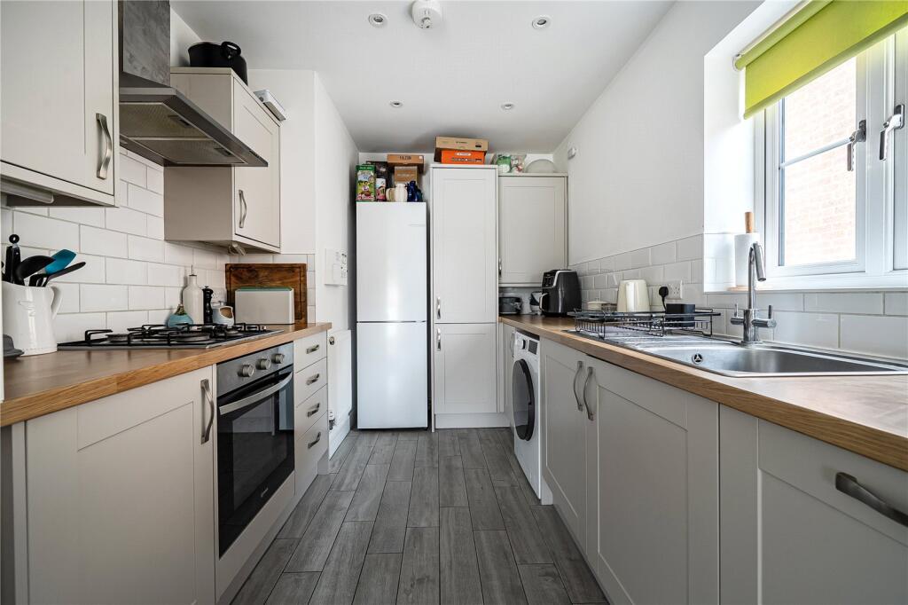 Apartment in Oxford - View 3