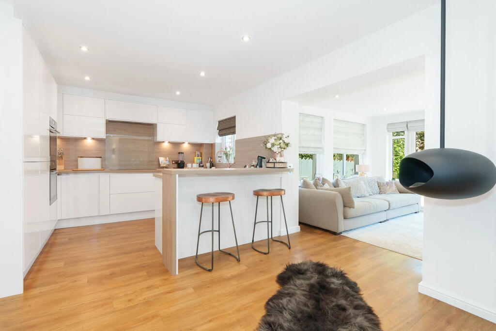 House in Douglas - View 5