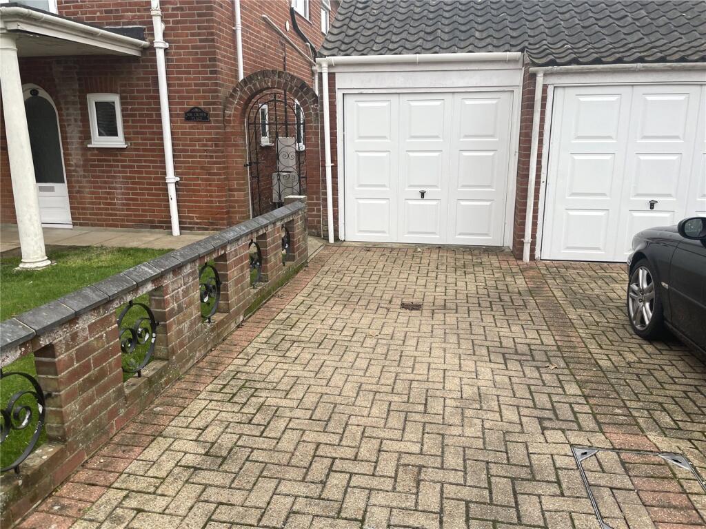 Property photo 11