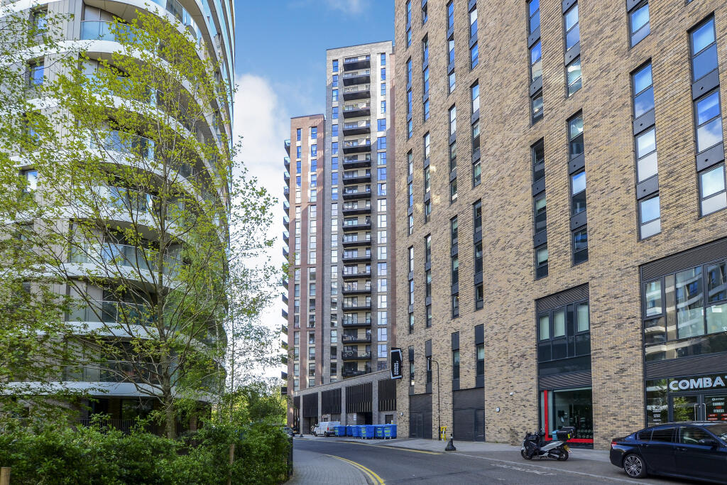 Apartment in Harrow - View 5