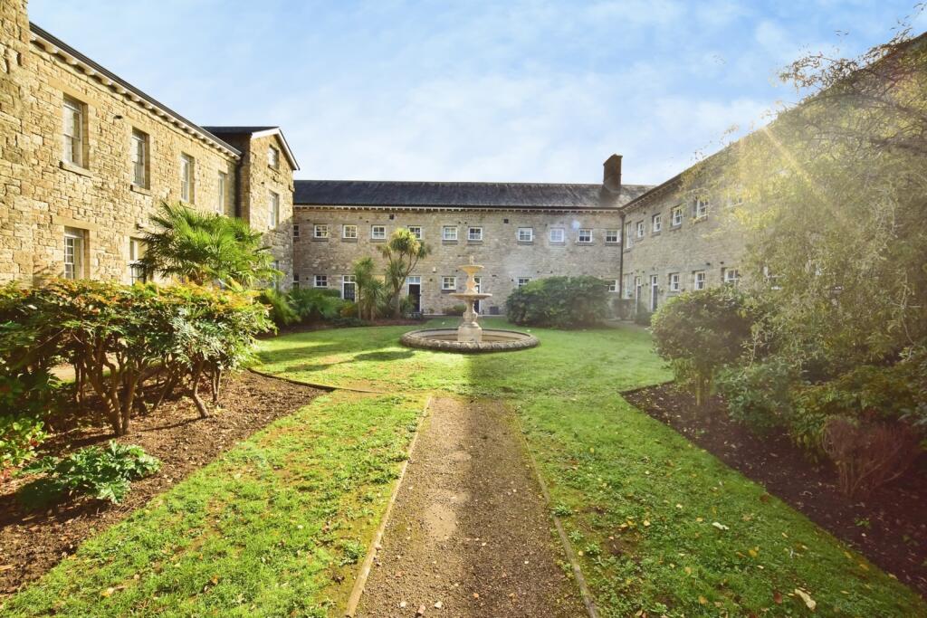 House in Rochester - View 4