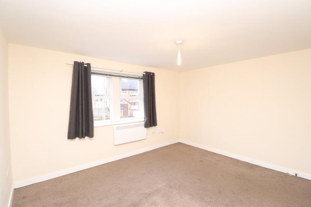 Apartment in Leeds, West Yorkshire - View 5