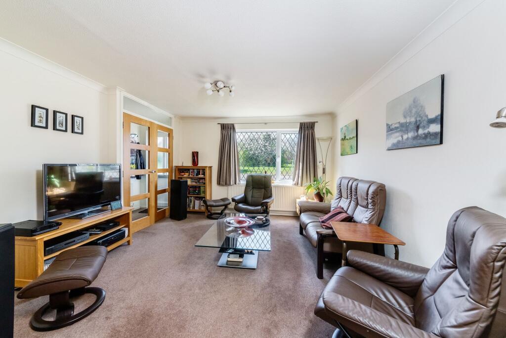 House in Vale of White Horse, Peachcroft, Abingdon on Thames - View 5
