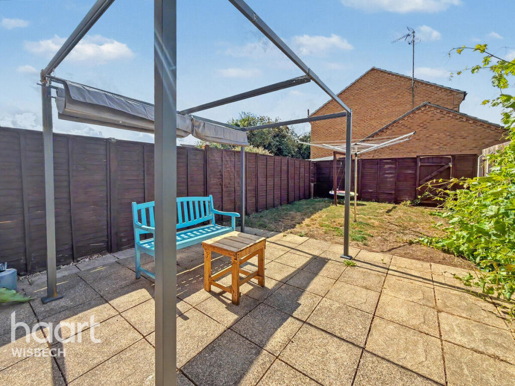 House in Peterborough - View 5