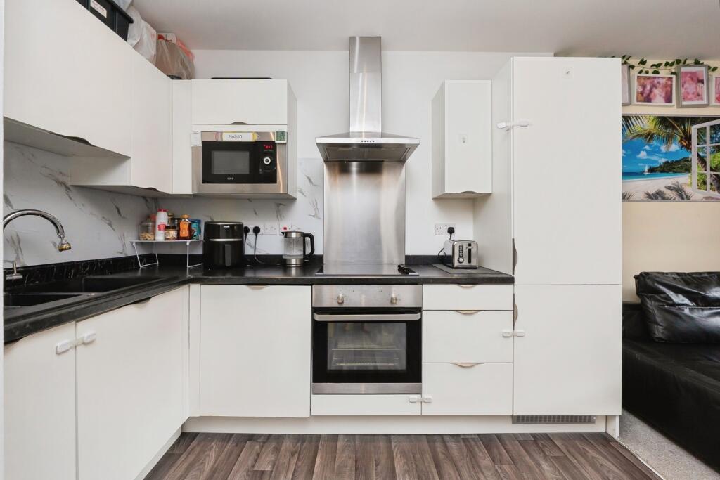 Apartment in Bristol, City of Bristol - View 3