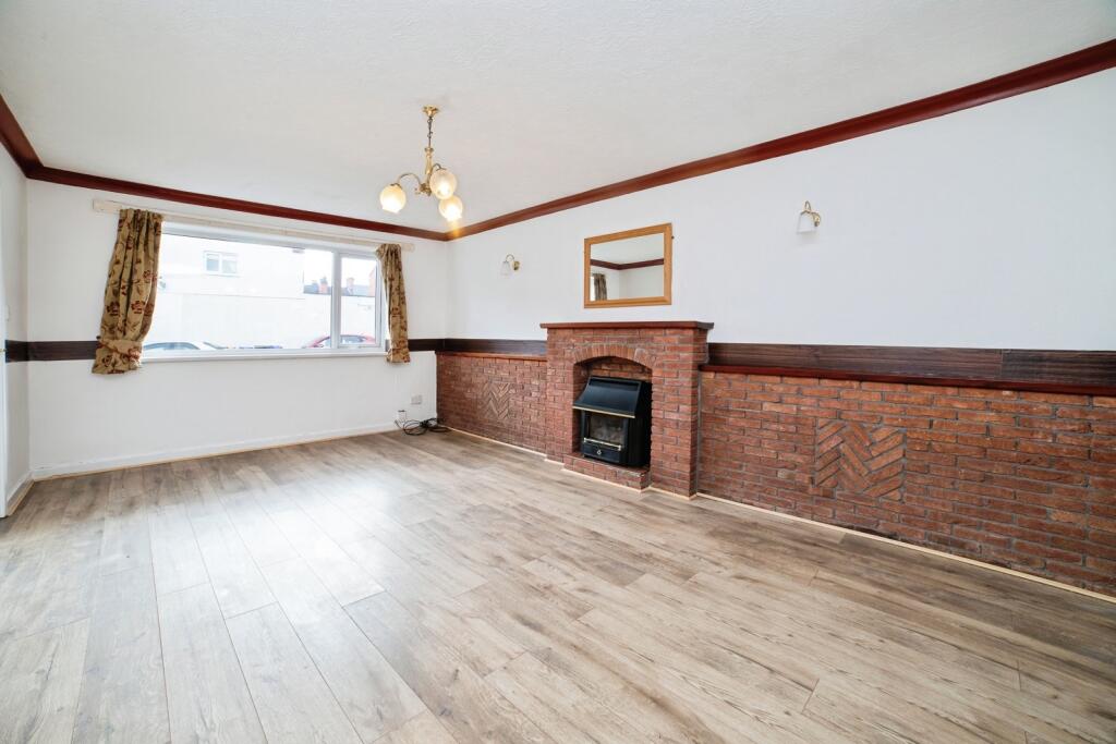 House in Ashfield, Washdyke, Hucknall - View 2
