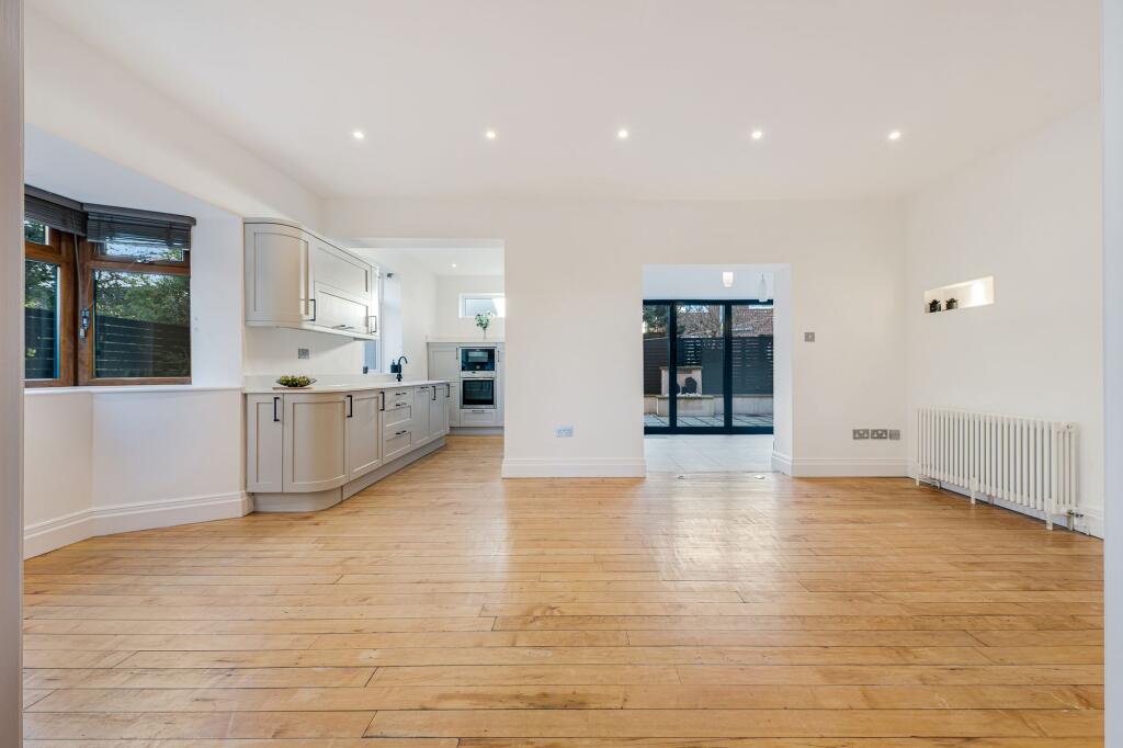 House in Bury, Greater Manchester - View 5