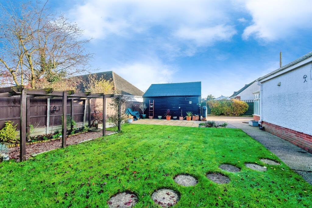 House in North Kesteven, Ruskington - View 4