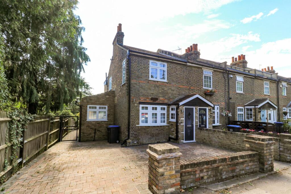 Main image of property: The Ridgeway, EN2