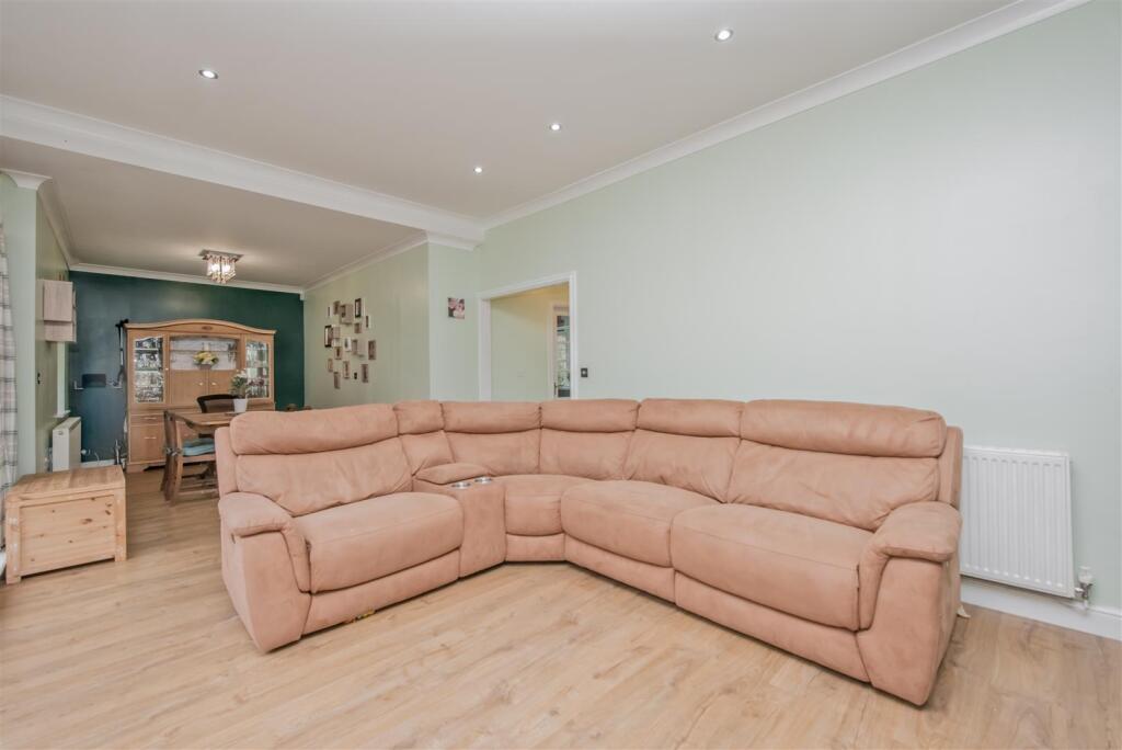 Additional image 5 of New Lane, Drighlington, Bradford