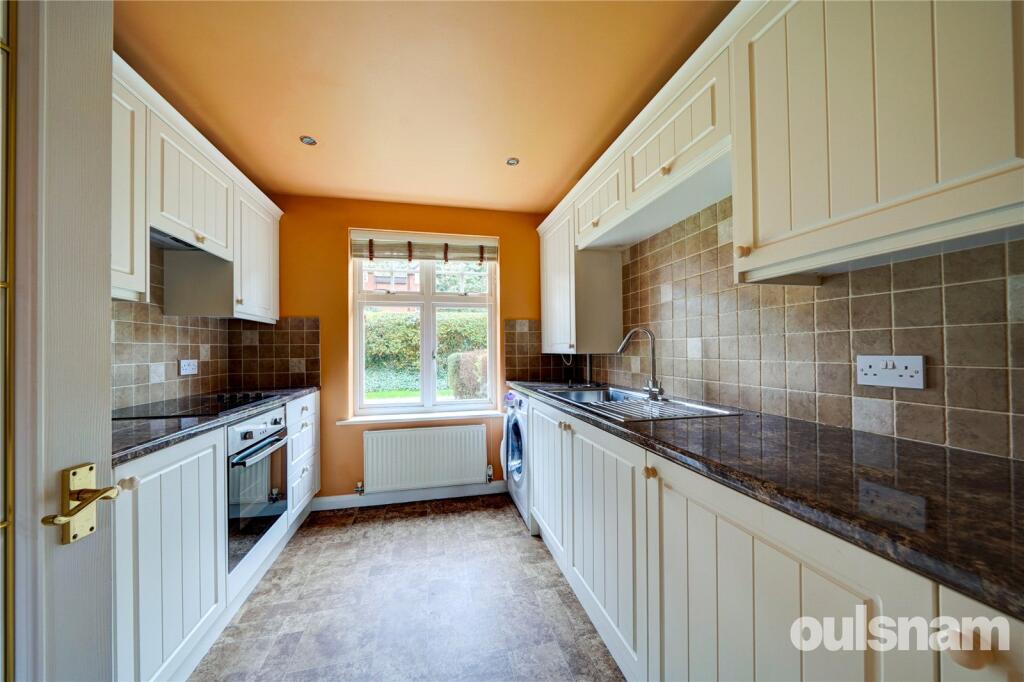 Apartment in Worcester - View 4