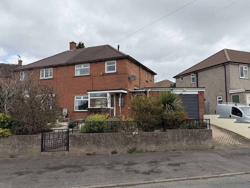 Main image of property: Old Barn Way, Abergavenny
