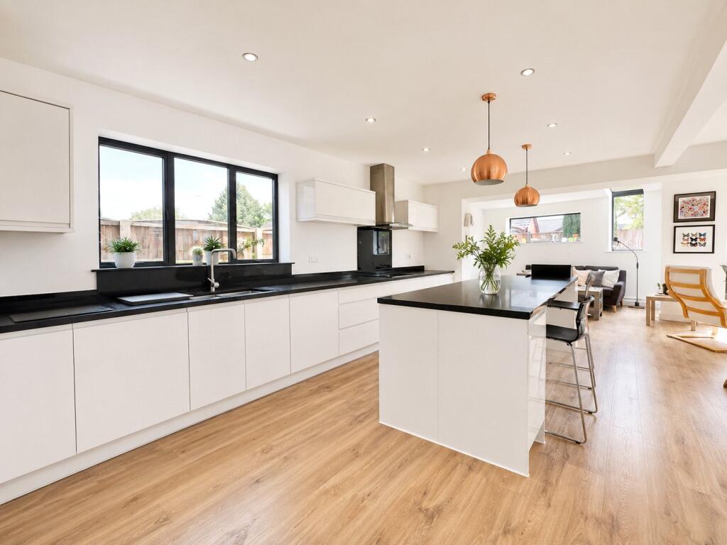Acer Leigh, Liverpool, Merseyside, L17 photo 3