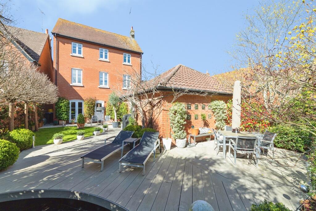 Additional image 13 of Devon Mead, Hatfield