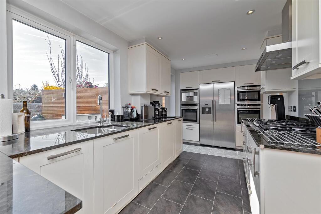 Additional image 4 of Selwyn Crescent, Ellenbrook