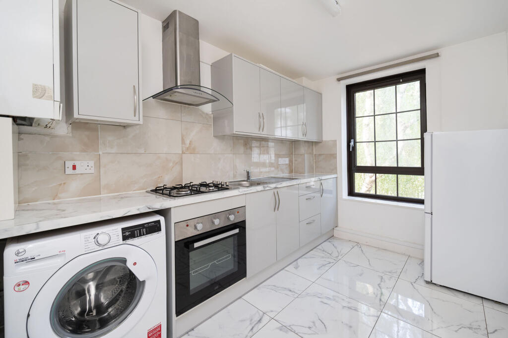 Rightmove. Property 2 bedroom flat for rent in Provost Estate, Old Street, London, N1